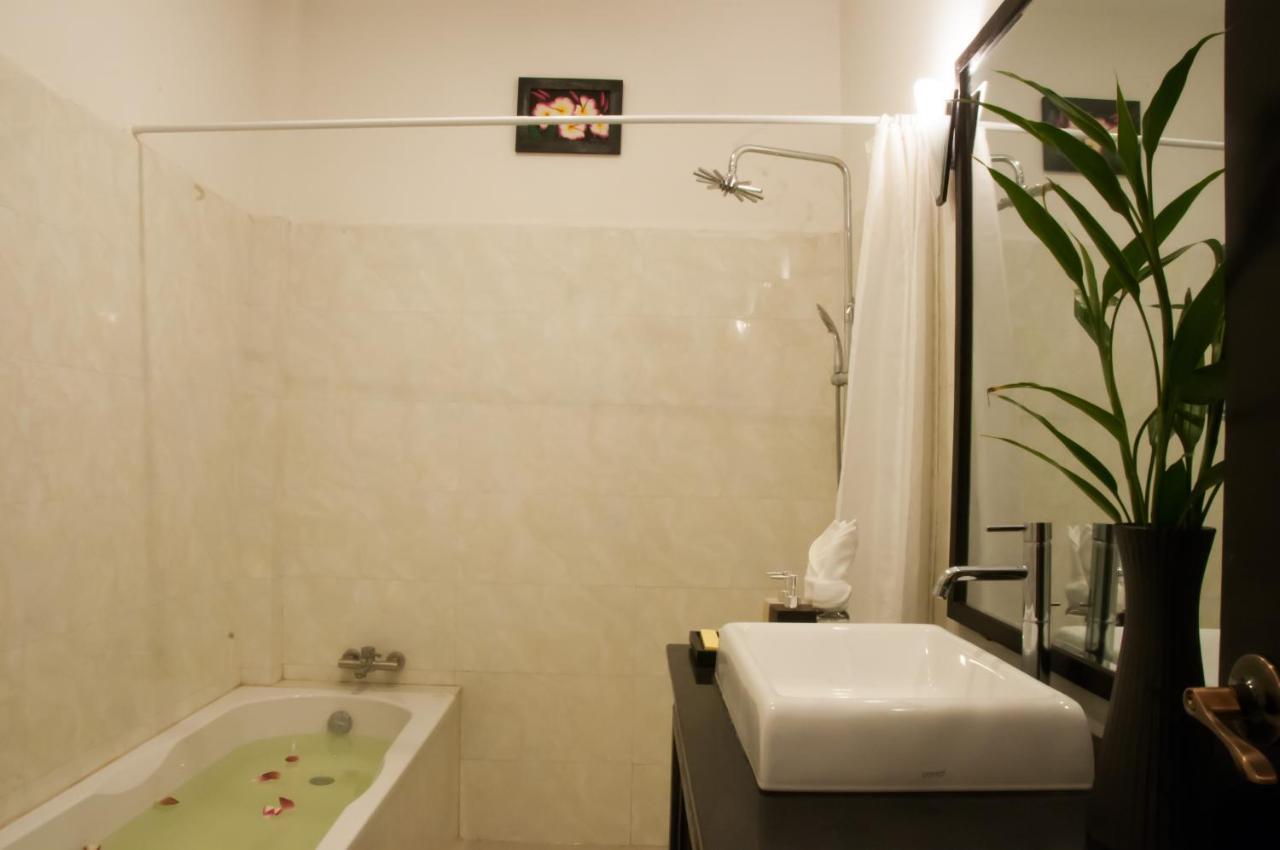 Private Boutique Home With Pool, The Fin Inn Siem Reap Exterior foto